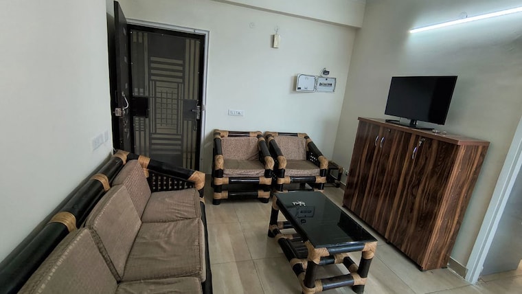 Team Area, gaur-city-2-14th-avenue 1 Bedroom 530 Sq.Ft. Apartment In Sector 16c Greater Noida Greater Noida 10738576