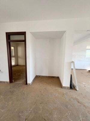 Room in 3 BHK Apartment at Preeti E5 Green Homes, Sampigehalli – for Sale