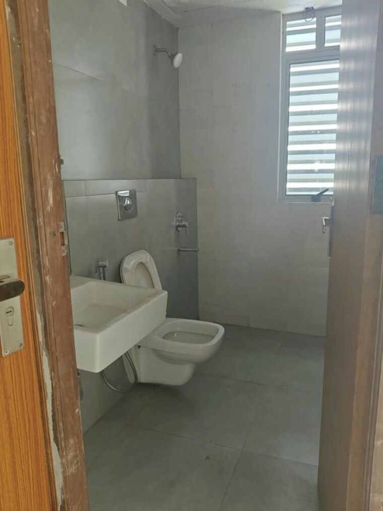 Bathroom, sugam-morya 5 Bedroom 2600 Sq.Ft. Apartment In Tollygunge Kolkata 10738590