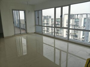 Room in 5 BHK Apartment at Sugam Morya, Tollygunge – for Sale