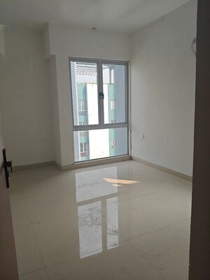 Room in 5 BHK Apartment at Sugam Morya, Tollygunge – for Sale