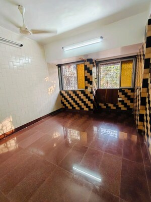 2 BHK Apartment For Rent in Andheri West