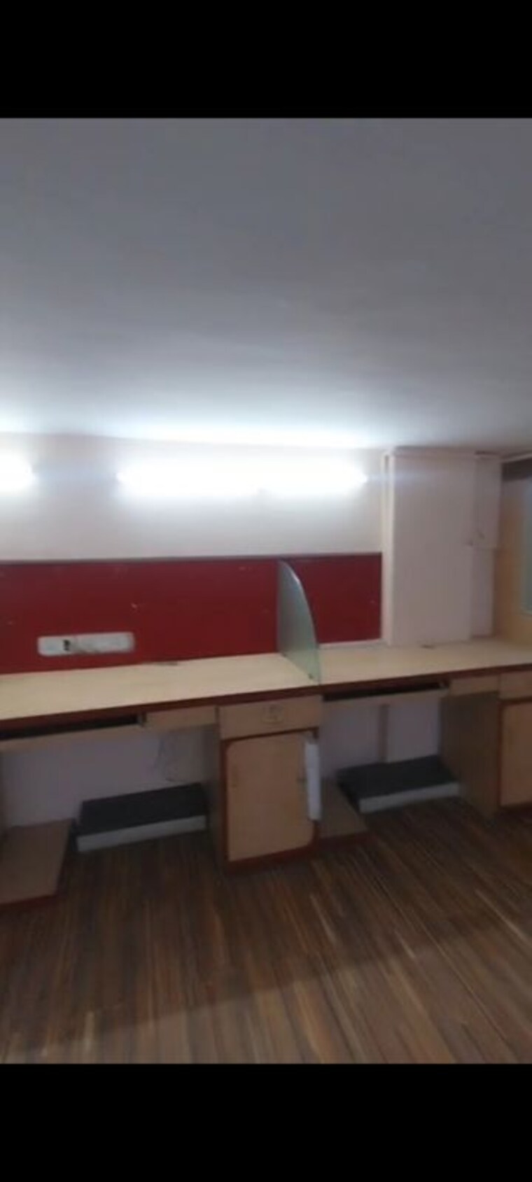 Team Area, ghatkopar east Commercial Office Space 699 Sq.Ft. In Ghatkopar East Mumbai 10738609