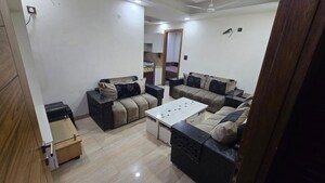 Living Room in 1 BHK Builder Floor at Indirapuram Shakti Khand 1 – for Rent