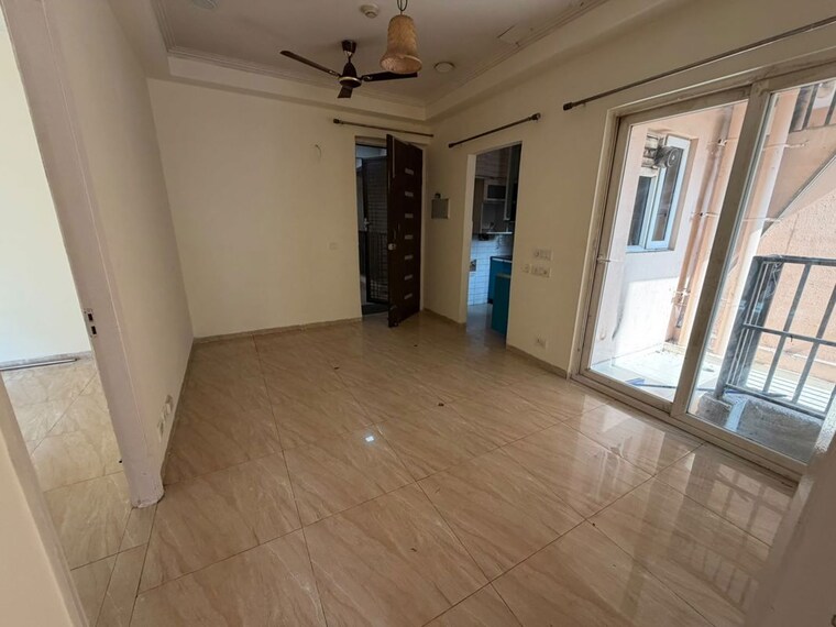 Room, gaur-city-2-14th-avenue 2 Bedroom 855 Sq.Ft. Apartment In Sector 16c Greater Noida Greater Noida 10738668