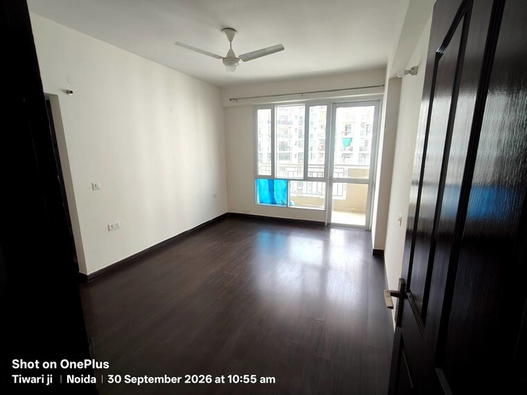 Room, paras-tierea 2 Bedroom 925 Sq.Ft. Apartment In Sector 137 Noida 10729880