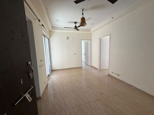Room in 2 BHK Apartment at Gaur City 2 - 14th Avenue, Sector 16c Greater Noida – for Sale