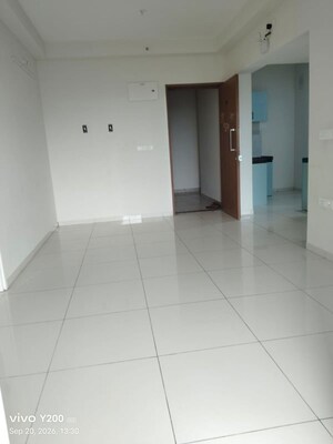 Room in 2 BHK Apartment at Godrej Park Ridge, Manjari – for Rent