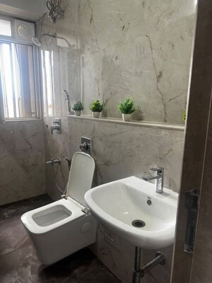 Bathroom in 1.5 BHK Apartment at Chandiwala Pearl Heaven, Andheri East – for Sale