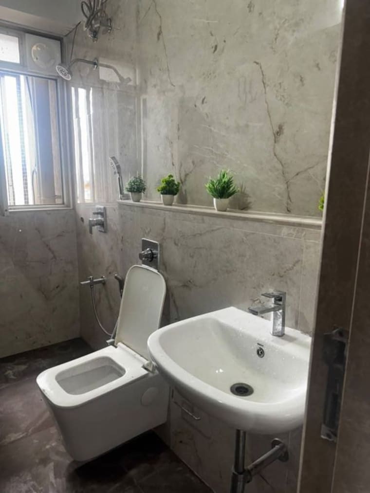Bathroom, chandiwala-pearl-heaven 1.5 Bedroom 500 Sq.Ft. Apartment In Andheri East Mumbai 10738754