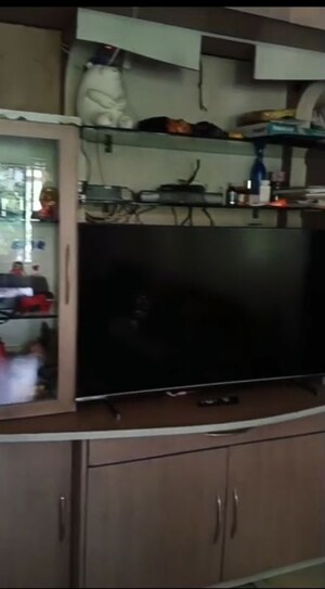 Furnished Amenities in 1 BHK Apartment at Sheetal Apartment Vile Parle, Vile Parle East – for Rent