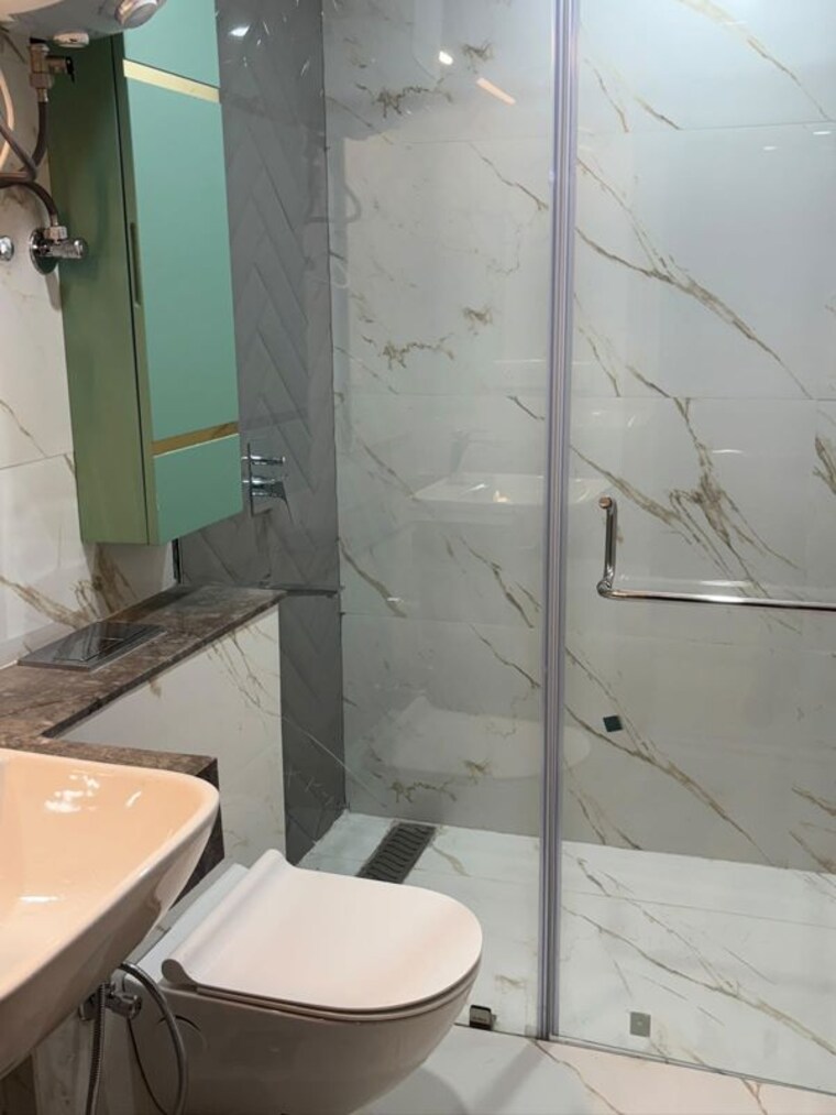 Bathroom, m3m-heights 3.5 Bedroom 2045 Sq.Ft. Apartment In Sector 65 Gurgaon 10738853