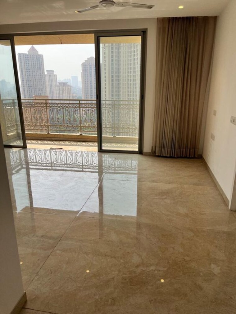 Living Room, hiranandani-estate 3 Bedroom 1445 Sq.Ft. Apartment In Ghodbunder Road Thane 10738869