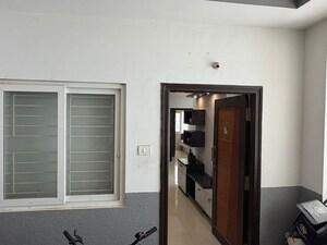 Room in 3 BHK Apartment at Riddhi Saphire, Narsingi – for Rent