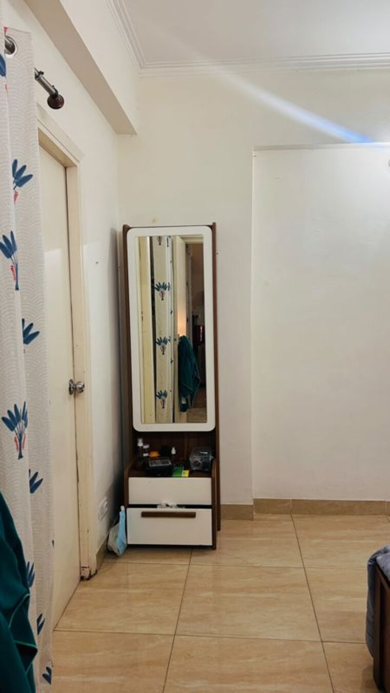 undefined, gaur-city-2-14th-avenue 2 Bedroom 955 Sq.Ft. Apartment In Sector 16c Greater Noida Greater Noida 10738999