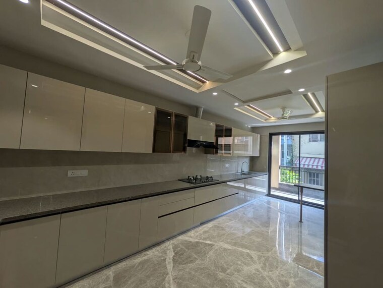 Kitchen, mahindra-luminare 3 Bedroom 2700 Sq.Ft. Apartment In Sector 59 Gurgaon 10738979