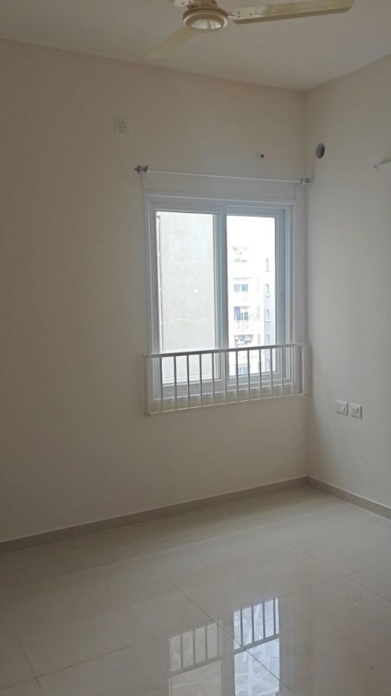 Room, l-t-raintree-boulevard 3 Bedroom 1345 Sq.Ft. Apartment In Hebbal Bangalore 10738844