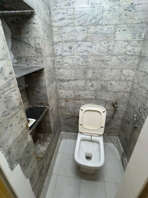 Bathroom in 3 BHK Builder Floor at Naraina – for Rent
