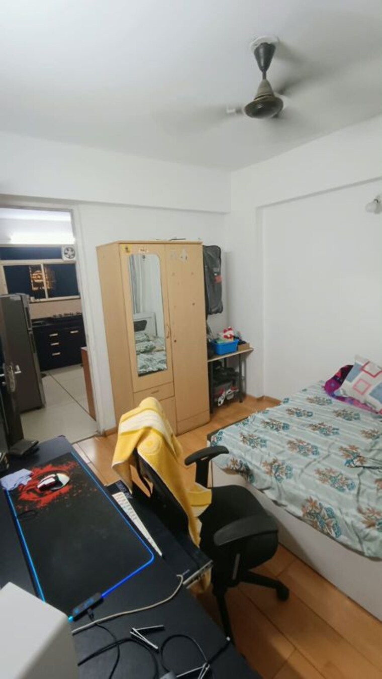Bedroom, bunty-mayur-kilbil 2 Bedroom 732 Sq.Ft. Apartment In Dhanori Pune 10739166