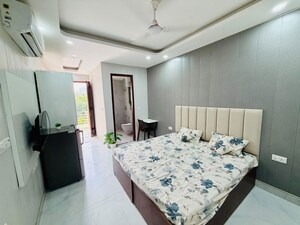 Bedroom in 1 RK Builder Floor at Sector 38 – for Rent