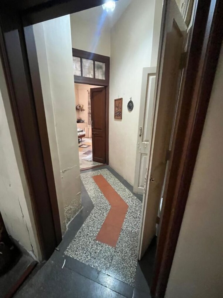 undefined, colaba 3 Bedroom 1800 Sq.Ft. Apartment In Colaba Mumbai 10739085