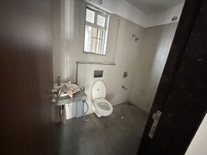 Bathroom in 2 BHK Apartment at Sheth Avalon, Laxmi Nagar – for Rent