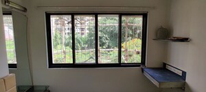 Room in 3 BHK Apartment at Jeevan Anand, Andheri West – for Rent