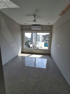 Room in 2 BHK Apartment at Pratham Prerana CHS, Andheri West – for Rent