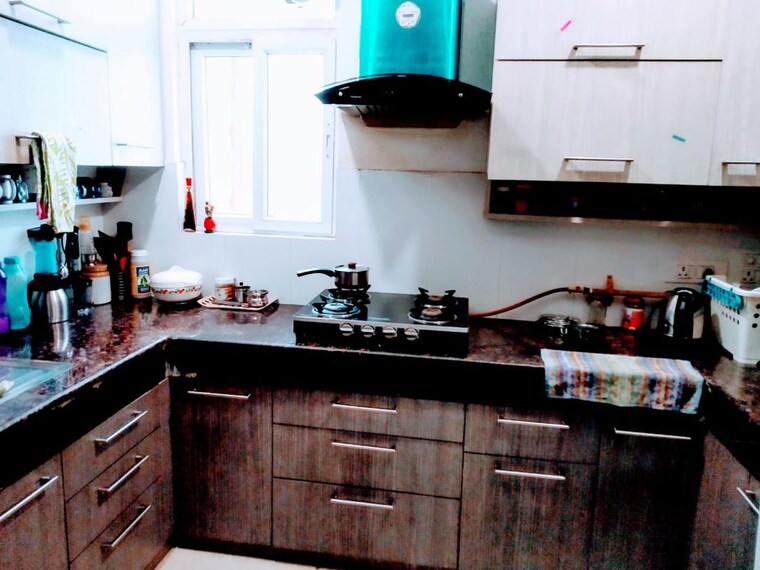 Kitchen, sector 72 5 Bedroom 4800 Sq.Ft. Independent House In Sector 72 Noida 10739346