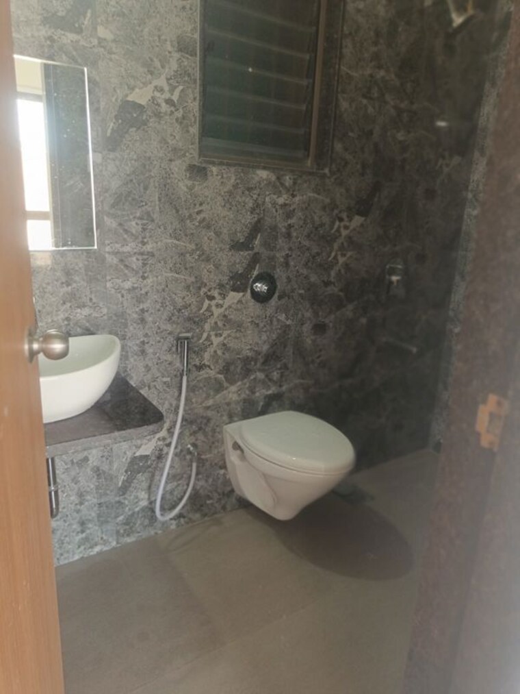 Bathroom, excellaa-tremont 2 Bedroom 700 Sq.Ft. Apartment In Keshav Nagar Pune 10739365