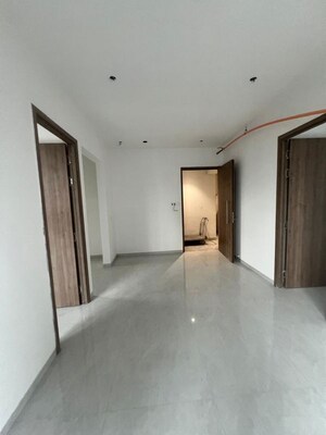 Room in 2 BHK Apartment at One Meraki, Chembur – for Rent