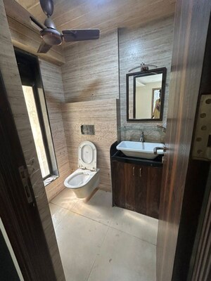 Bathroom in 4 BHK Apartment at Chembur – for Rent