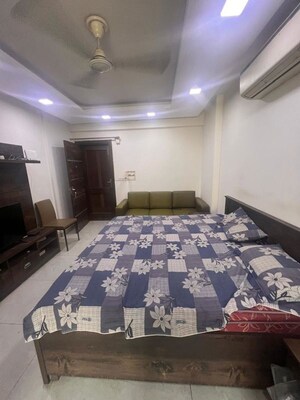 Bedroom in Studio Apartment at DLF Capital Greens Phase I And II, Moti Nagar – for Rent