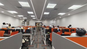  Office Space For Rent in Evershine Mall, Malad West