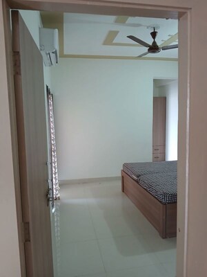 Bathroom in 3 BHK Apartment at Sector 9 – for Rent
