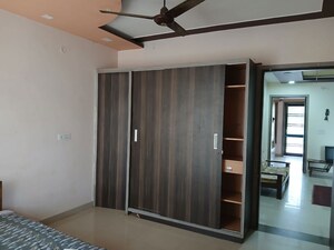Room in 1.5 BHK Apartment at Sector 13 – for Rent