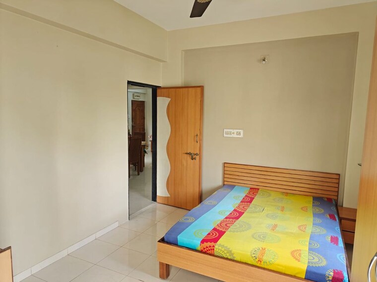 Bedroom, vraj vihar 3 Bedroom 1350 Sq.Ft. Apartment In Vraj Vihar Ahmedabad 10739424