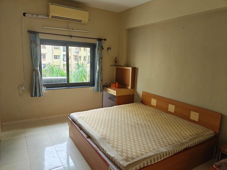Bedroom, vraj vihar 3 Bedroom 1350 Sq.Ft. Apartment In Vraj Vihar Ahmedabad 10739424