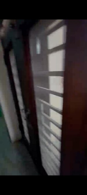 Building Lobby in 3 BHK Builder Floor at Sector 52 – for Rent