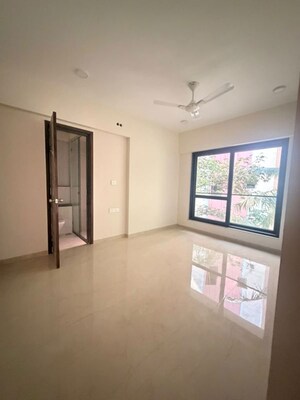 Room in 3 BHK Apartment at Samarpeet Thapar LE Parc, Chembur – for Rent