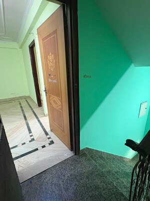 Bathroom in 3 BHK Builder Floor at Sector 52 – for Rent