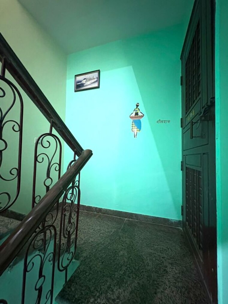 Balcony, sector 52 3 Bedroom 161 Sq.Yd. Builder Floor In Sector 52 Gurgaon 10739419