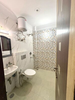 Bathroom in 3 BHK Builder Floor at Sector 52 – for Rent