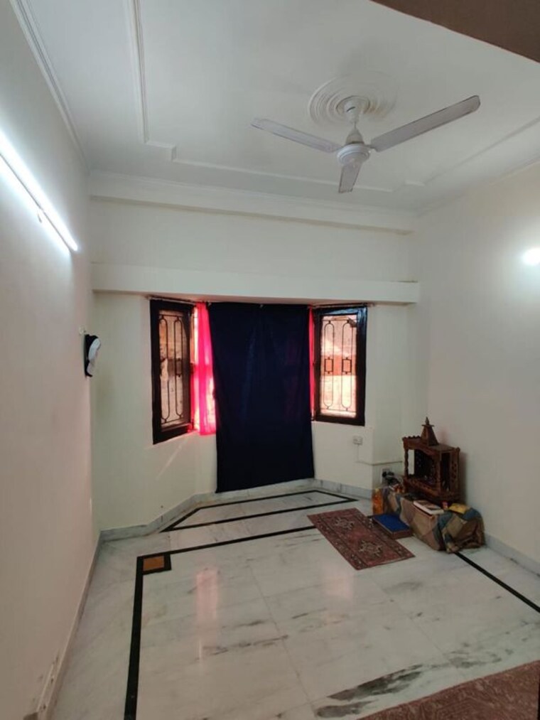 Room, mayfield garden 3 Bedroom 220 Sq.Yd. Builder Floor In Mayfield Garden Gurgaon 10739444