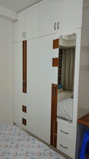 Furnished Amenities in 2 BHK Apartment at Bhartiya Nikoo Homes Phase 2, Thanisandra Main Road – for Rent