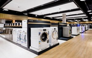  Showroom – Exterior View View at Lakshmi Mills Junction - for Rent