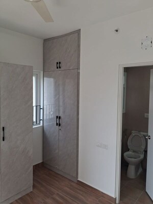 Room in 3 BHK Apartment at Brigade El Dorado, Bagaluru – for Rent
