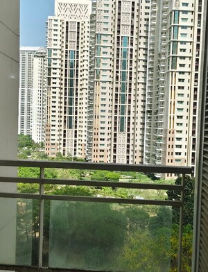 3 BHK Apartment – Exterior View View at DLF Park Place, Sector 54 - for Rent