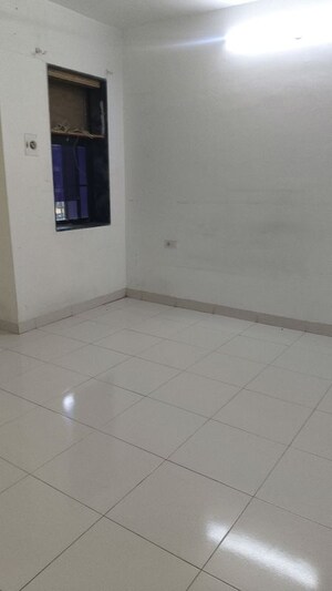 Room in 2 BHK Apartment at Swaraj Accolade Chs, Louis Wadi – for Rent