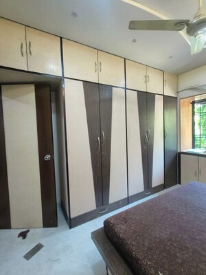 Bedroom in 2 BHK Apartment at Chembur – for Rent